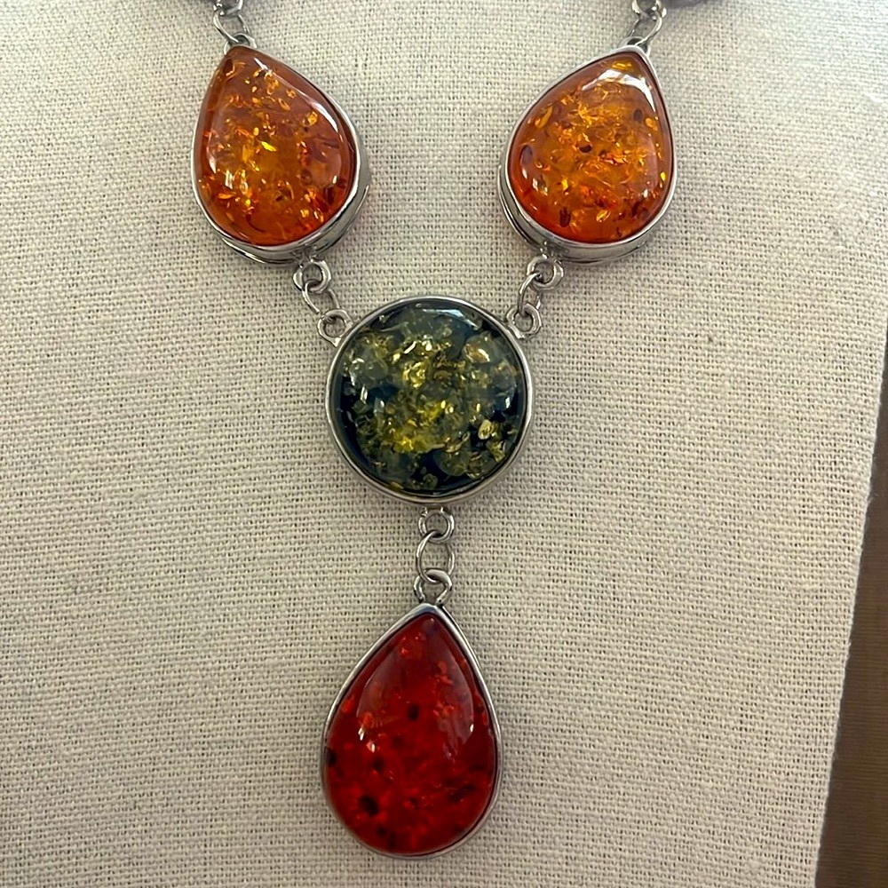 Teardrop Necklace Faux Baltic Amber in Fall Colors Sun Catching Multicolor Beads - Picture 4 of 8
